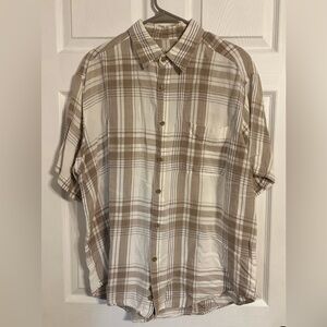 Sedgefield Short Sleeve Button up Xl Plaid Tan & White With Pocket Shirt